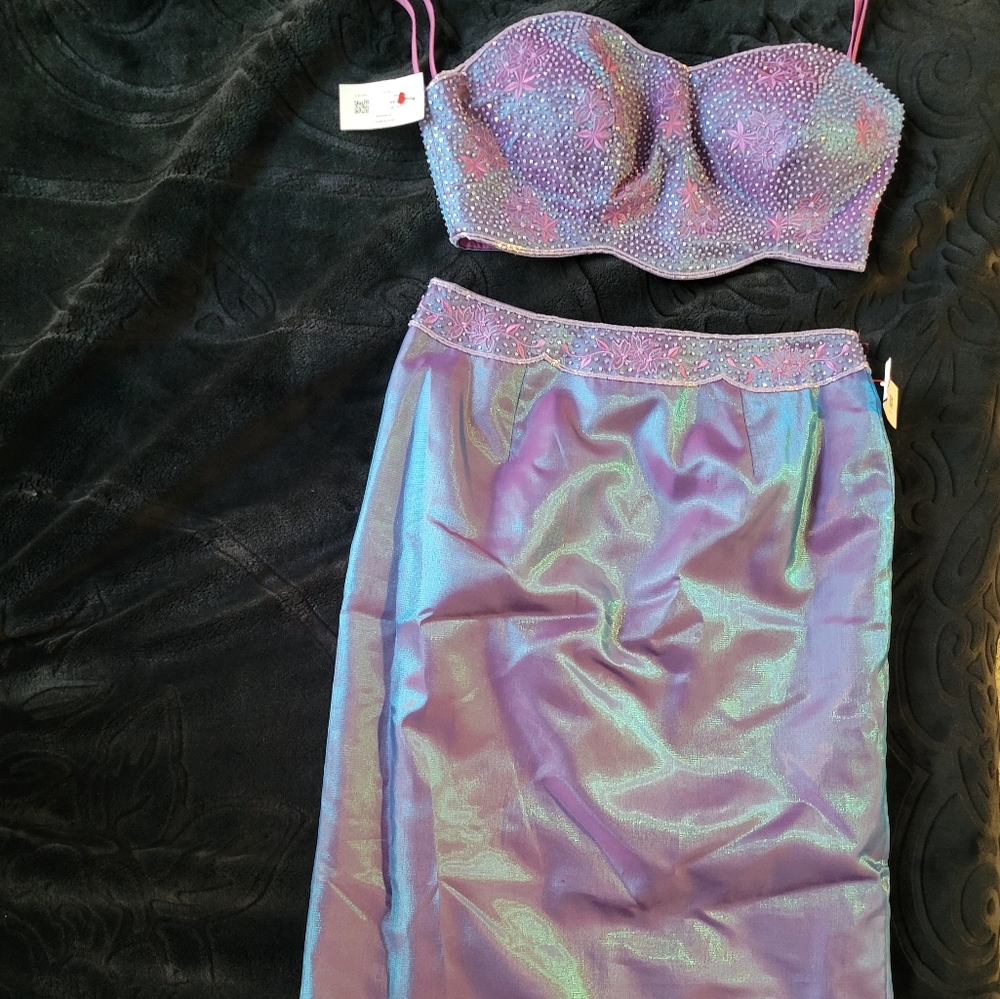 Matching beaded 2tone set